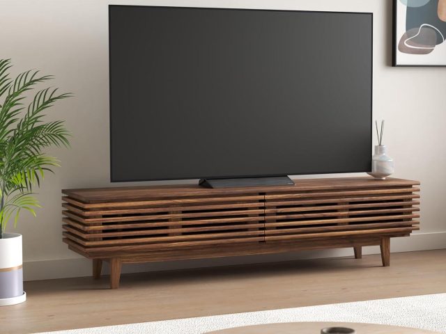 How to Choose the Best Smart TV for You? Must-Read 4K, 8K, Refresh Rate, and HDR Guide