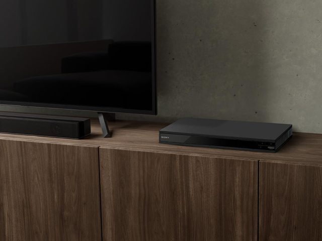 2025 Best 4K Blu-ray Player Recommendations: Sony UBP-X800M2 vs. Panasonic DP-UB820